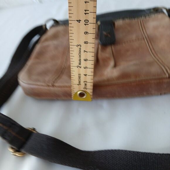 The Sak Kendra Espresso & Brown Leather Crossbody Shoulder Bag Free Shipping - Picture 10 of 10